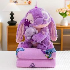 PLUSZOWA MASKOTKA STITCH Z KOCEM-40CM DLA DZIECI.