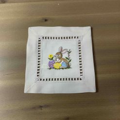 SERWETKA WIELKANOCNA 30x30CM KOLOR BIAŁY.