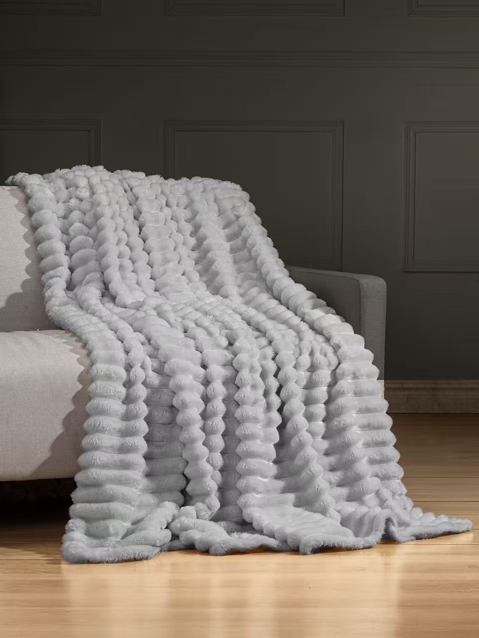 MIĘKKI KOCE 160x200CM.