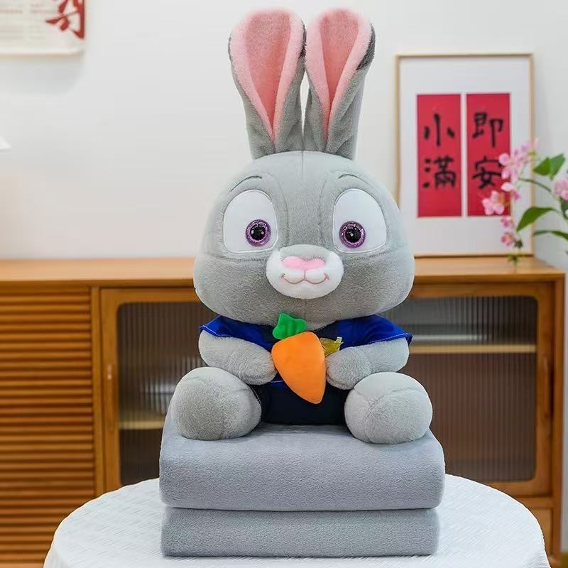 MASKOTKA PODUSZKA Z KOCEM KRÓLIK 3W1 50CM.