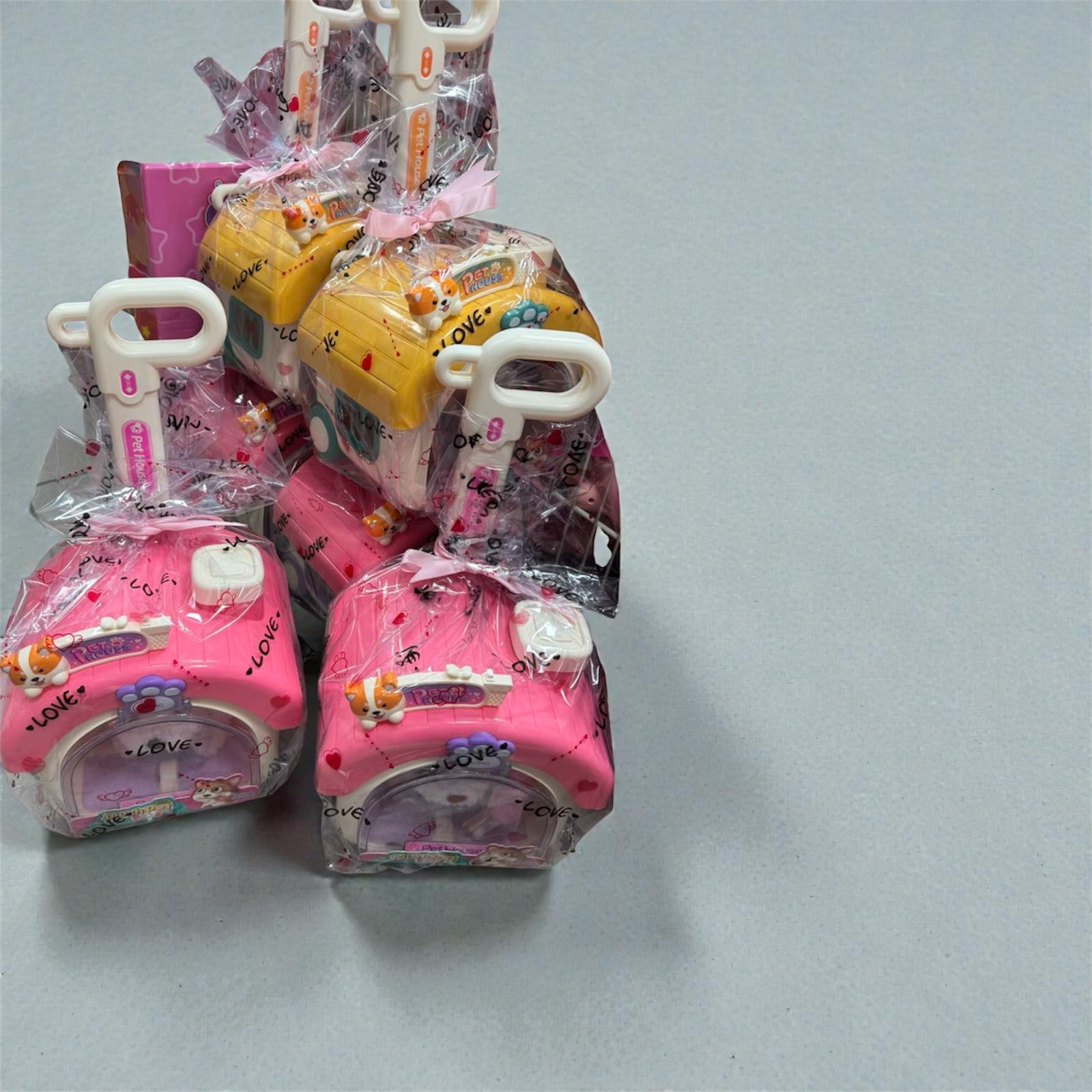 ZWIERZACZKI W DOMKACH HOUSE PETS LOVE - obrazek 3