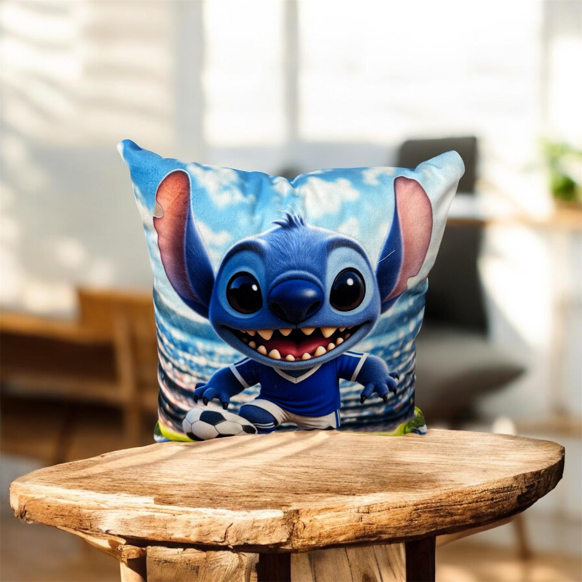 PODUSZKO LILO i STITCH 40X40CM.