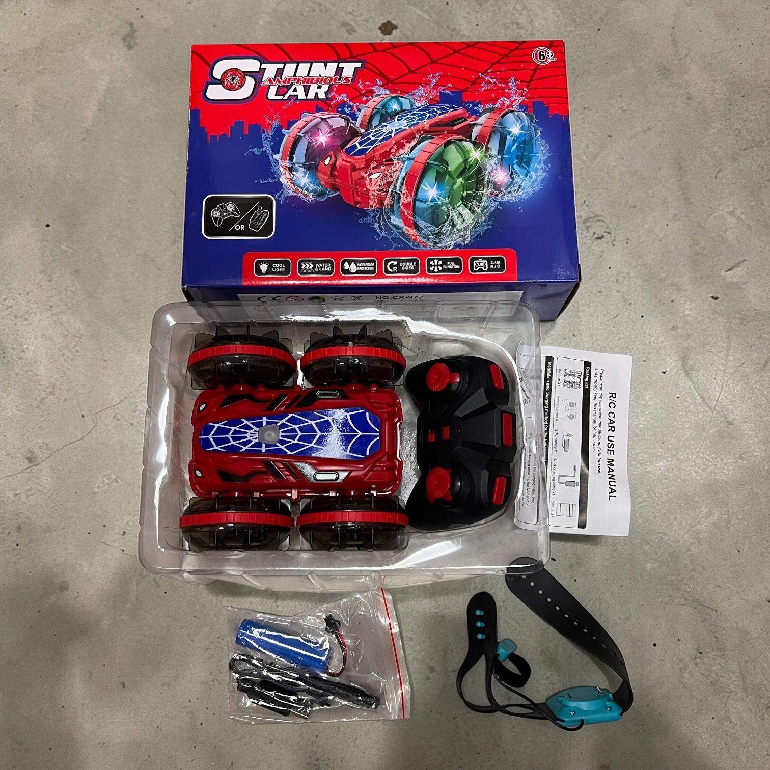 SAMOCHÓD PAJĘCZYNA ZDALNIE STEROWANY NA PILOT + OPASKA.