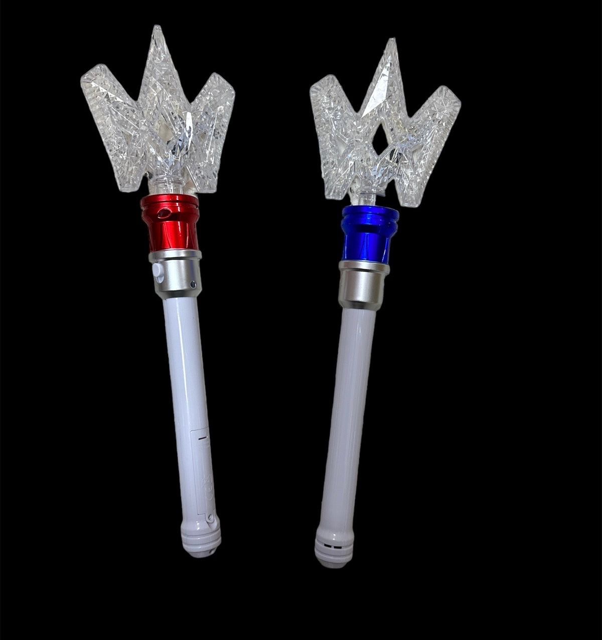 RÓŻDŻKA ŚWIECĄCA i DŹWIĘKIEM DLA DZIECI.