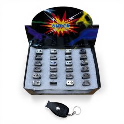 BRELOK PILOT SAMOCHODOWY LATARKA LED RAZI PRĄDEM 2W1.