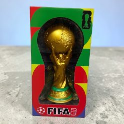 PUCHAR ŚWIATA FIFA PIŁKA NOŻNEJ 25CM.