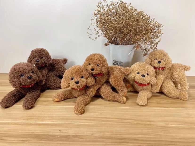 MASKOTKA PLUSZAK PIESA DLA DZIECI 35CM.