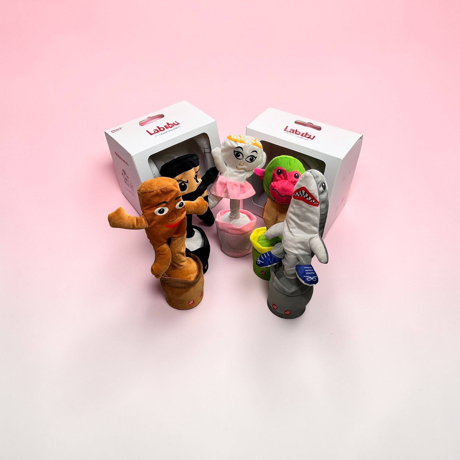 KAKTUS TAŃCZY-ŚPIEWA-POWTARZA I GRA MUZYKĘ.