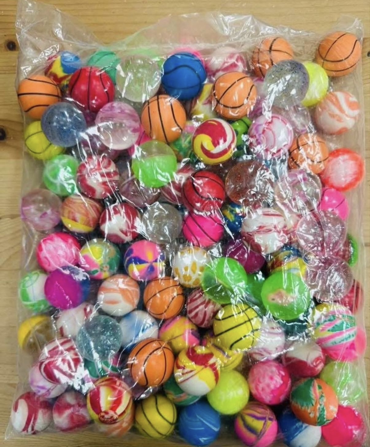 PIŁECZKI KAUCZUKOWE KULKI MINI DLA DZIECI.