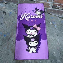 RĘCZNIK KĄPIELOWY KUROMI DLA DZIECI 70 x 140 CM.