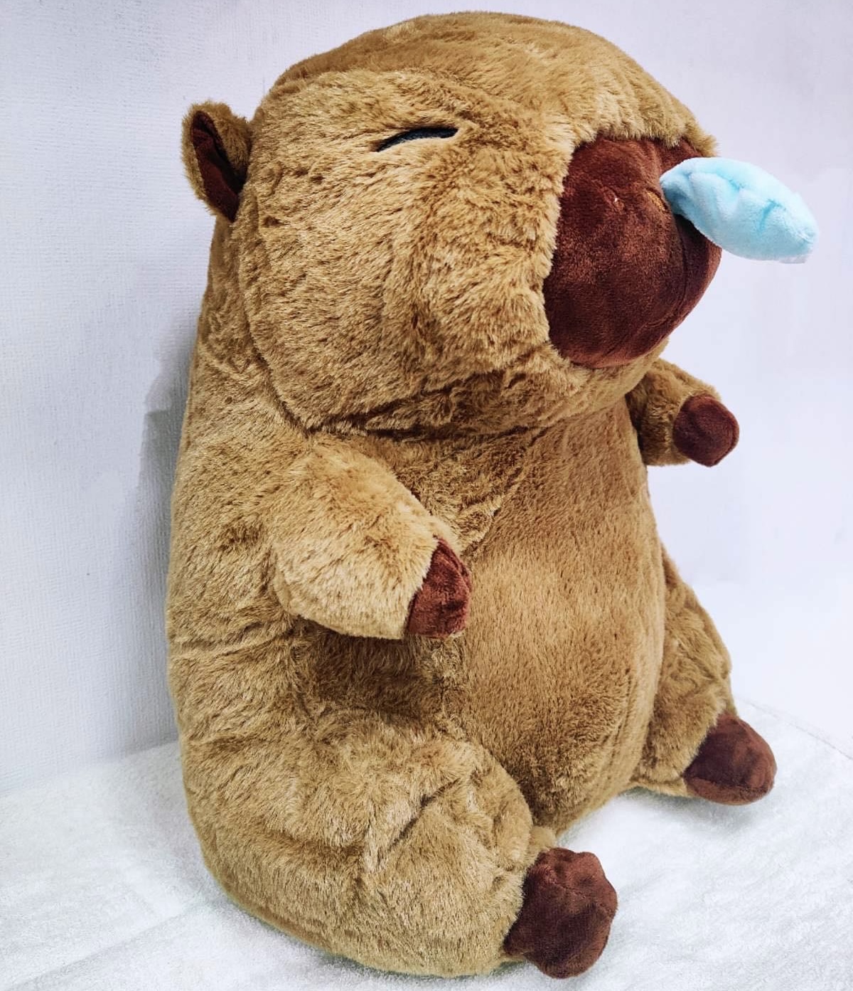 MASKOTKA PODUSZKA KAPIBARA Z KOCEM 3W1 50CM.