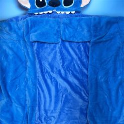 Alternative view of KOC Z KAPTUREM NARZUTA KOCZYK SZLAFROK STITCH.