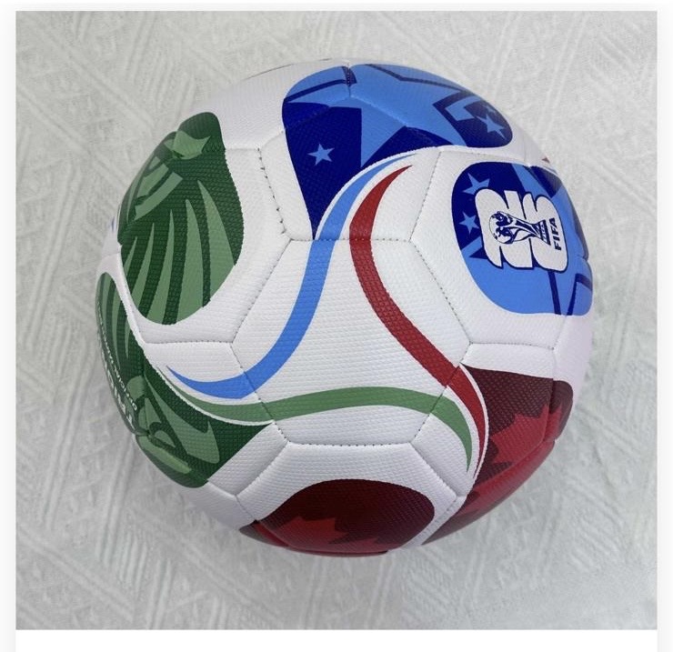 PIŁKA NOŻNA DO PIŁKI NOŻNEJ GRY W NOGĘ 23CM.