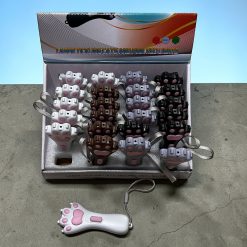 BRELOK ŁAPKA LATARKA Z LASEREM.