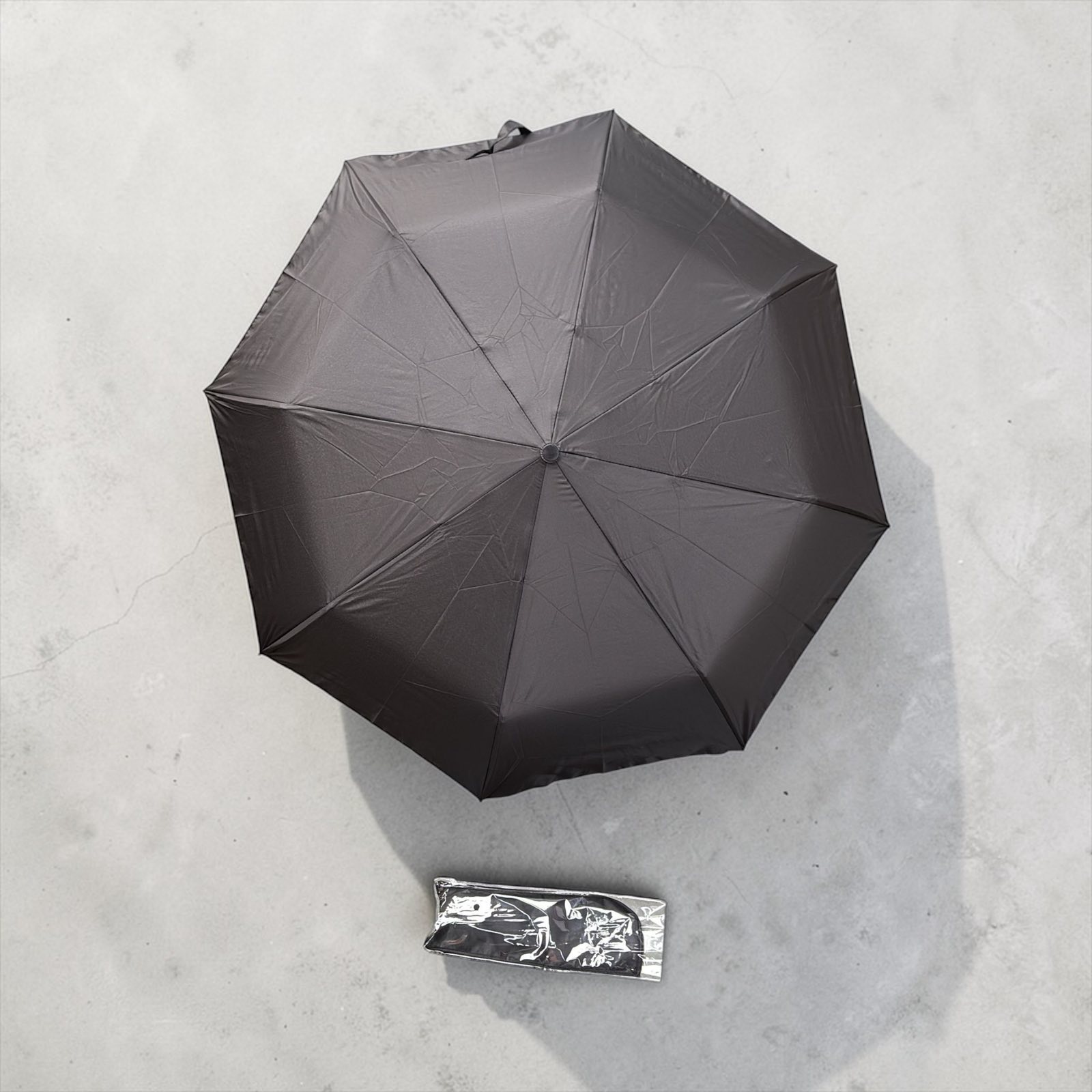 PARASOL PÓŁ AUTOMATYCZNY KRÓTKI POKROWCA.