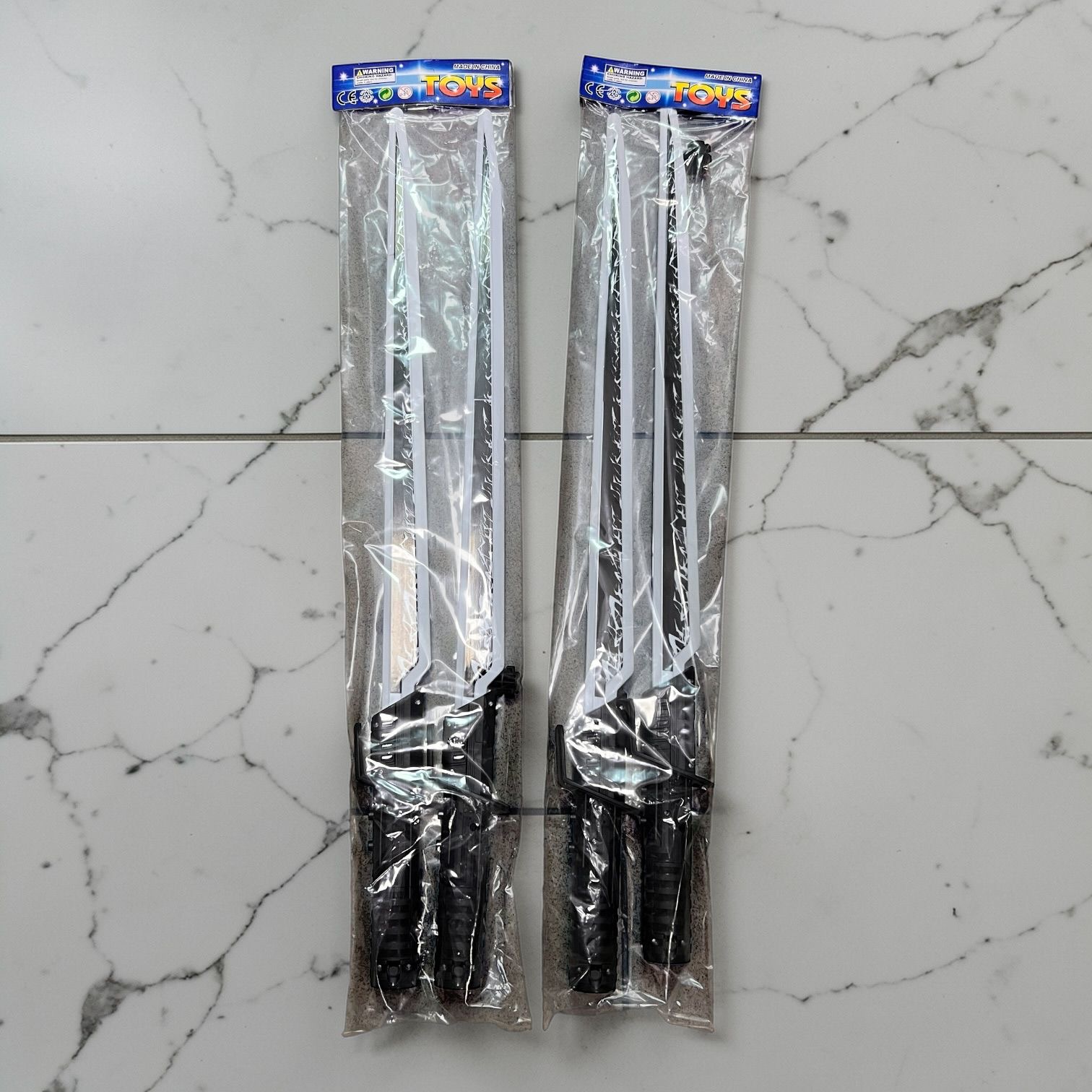 MIECZ ŚWIATŁEM I DŹWIĘKIEM ZABAWKA DLA DZIECI 70CM.