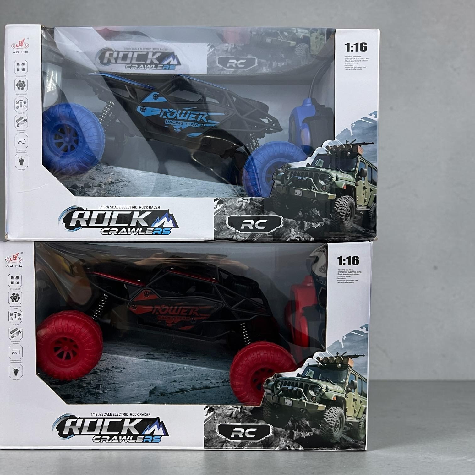 SAMOCHÓD SPORTOWY ZDALNIE STEROWANY NA PILOT.