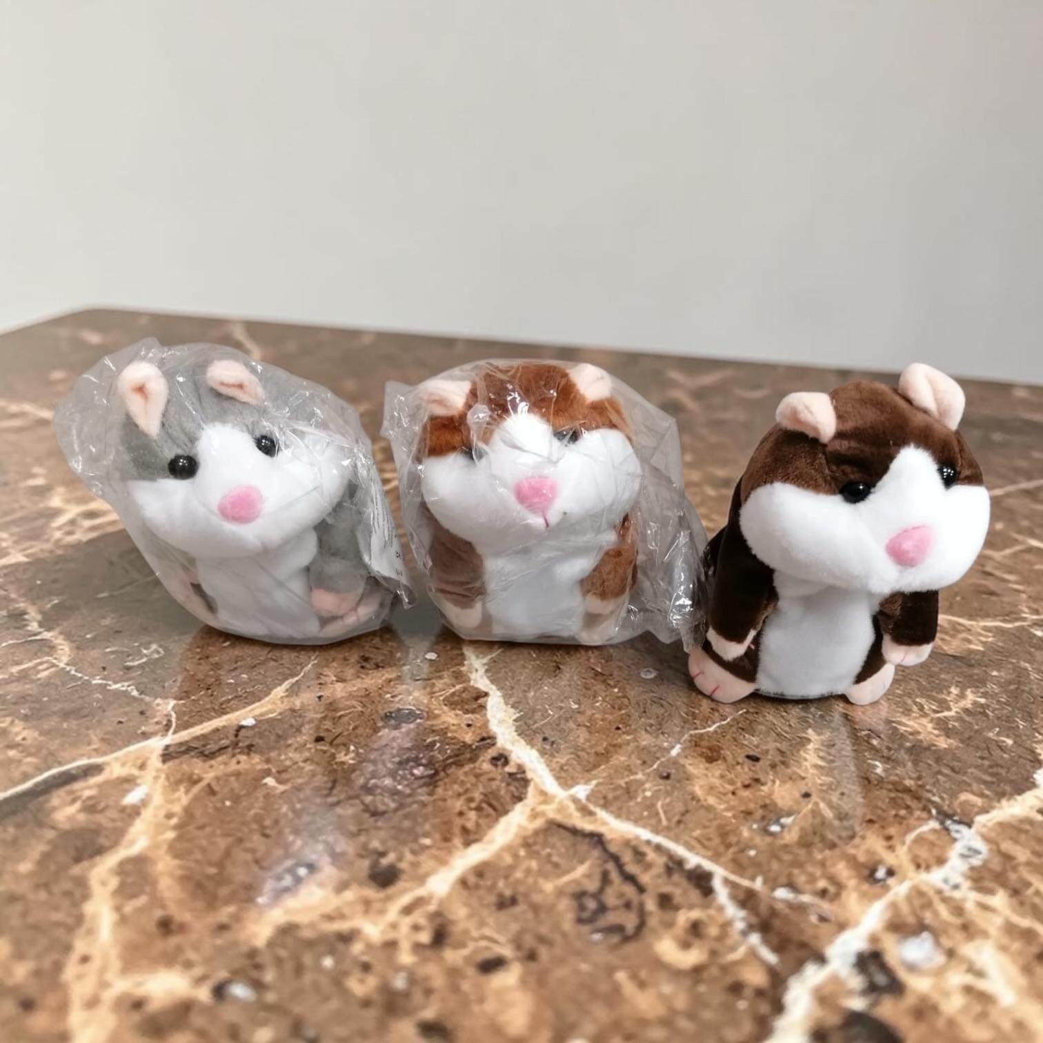 CHOMIK INTERAKTYWNY GADAJĄCY POWTARZA SŁOWA.