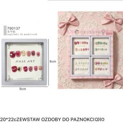 ZESTAW OZDOBY DO PAZNOKCI.