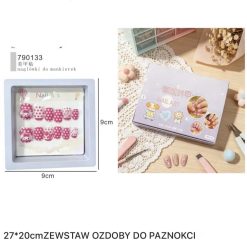 ZESTAW OZDOBY DO PAZNOKCI.