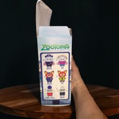 Alternative view of BRELOK MASKOTKA ZOOTOPIA DO KLUCZY 15CM.