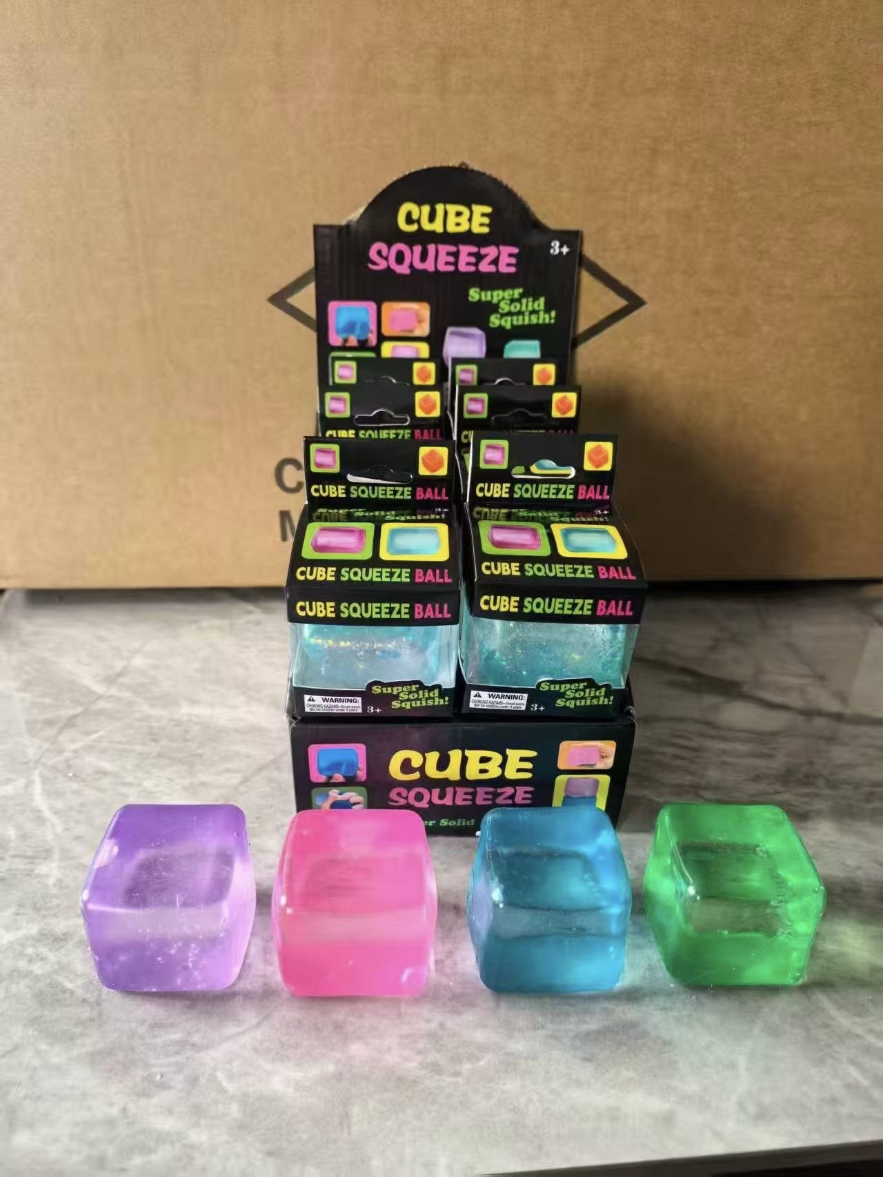 GNIOTKI ANTYSTRESOWE CUBE 5CM DLA DZIECI.