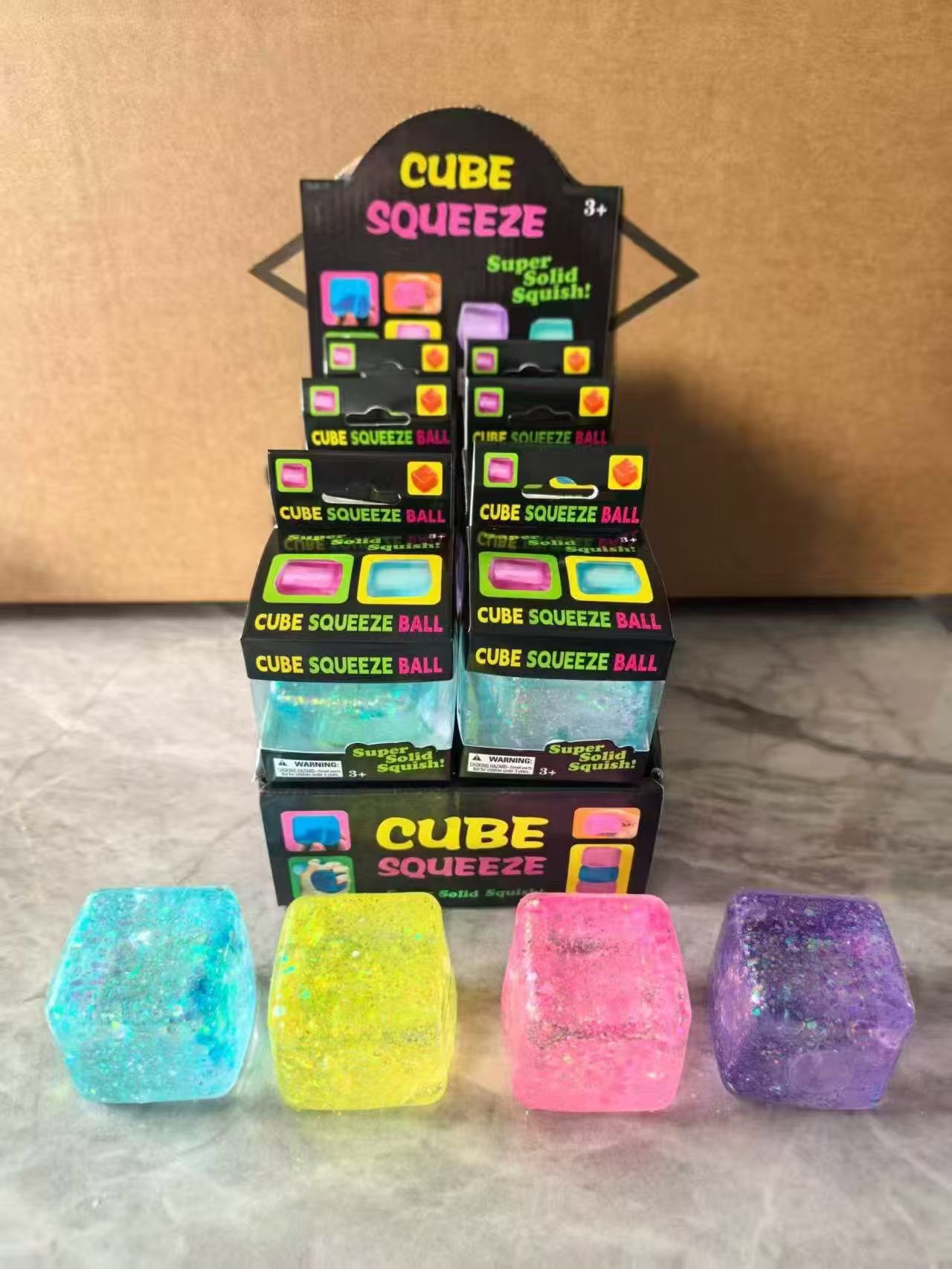 GNIOTKI ANTYSTRESOWE CUBE 5CM DLA DZIECI.