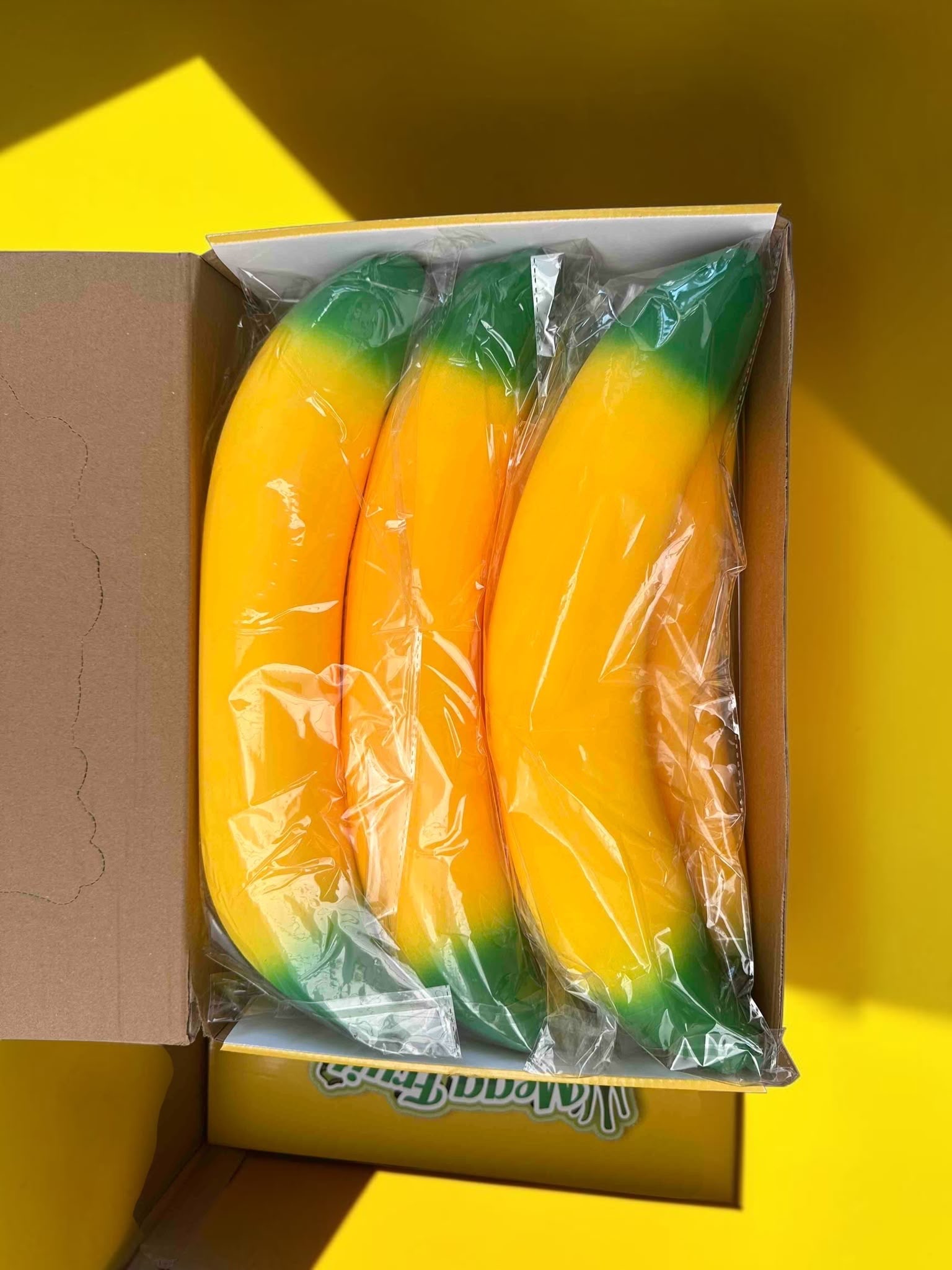 GNIOTKI ANTYSTRESOWE BANANA 40CM DLA DZIECI.