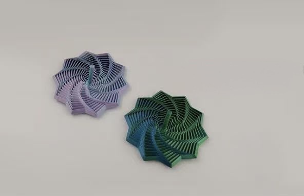 KOSTKA ANTYSTRESOWA FIDGET STAR PLASTIKOWA 20CM.