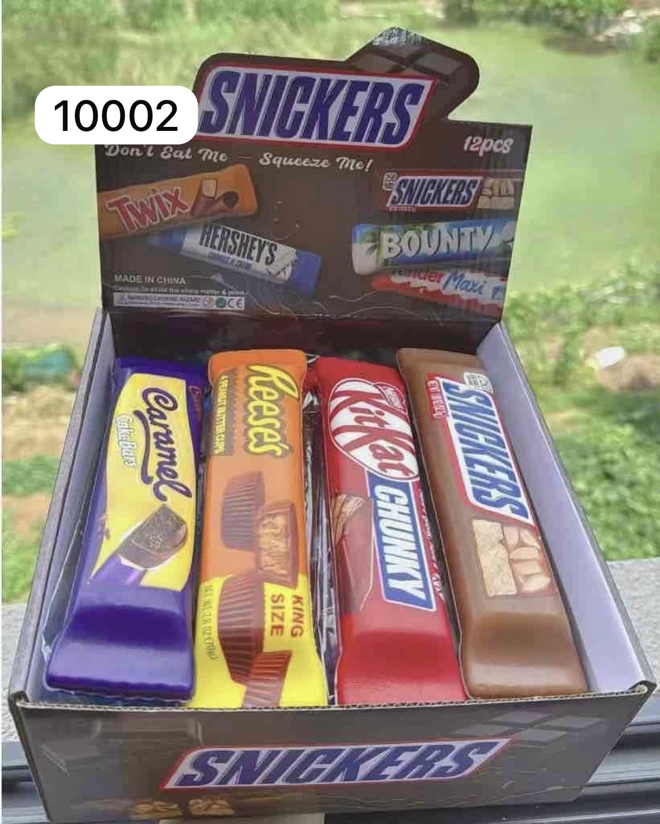 GNIOTKI ANTYSTRESOWE SNICKERS 17CM DLA DZIECI.