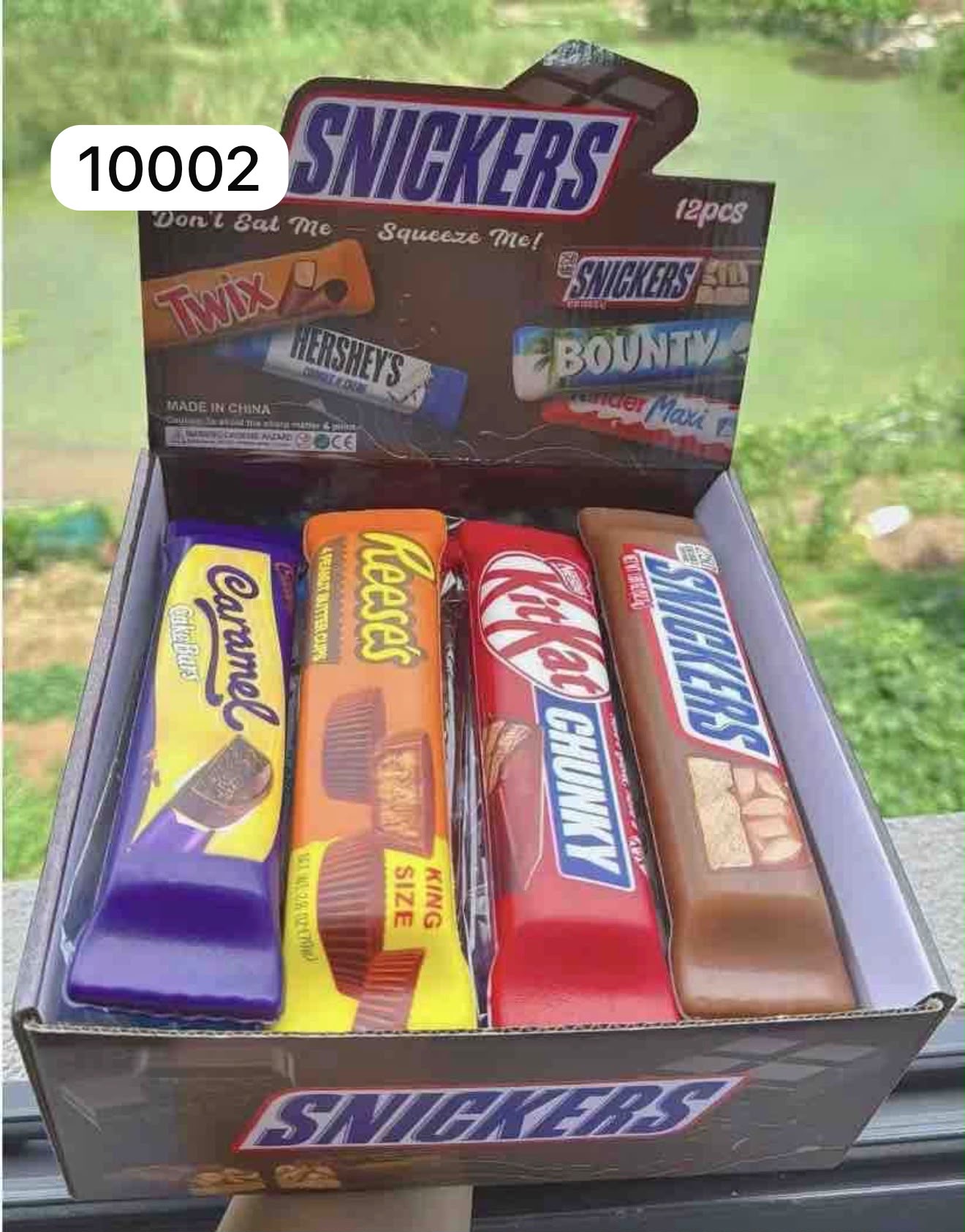 GNIOTKI ANTYSTRESOWE SNICKERS 15CM DLA DZIECI.