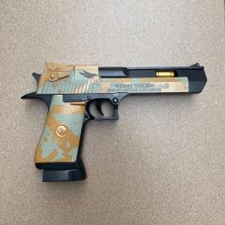 PISTOLET DLA DZIECI DŹWIĘKOWY ŚWIECĄCY NA BATERIE.