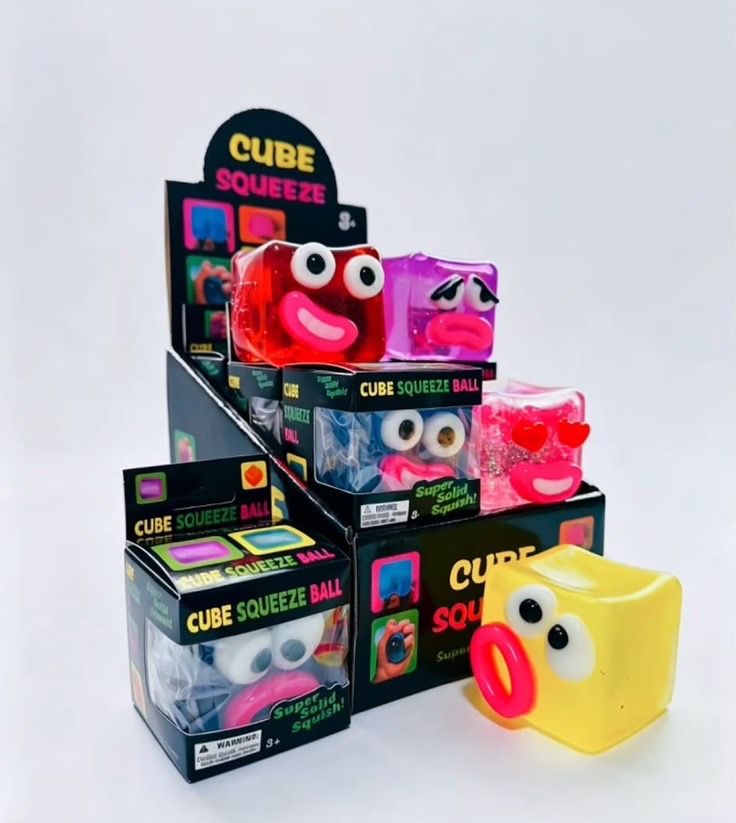 GNIOTKI ANTYSTRESOWE CUBE CUTE 6CM DLA DZIECI.