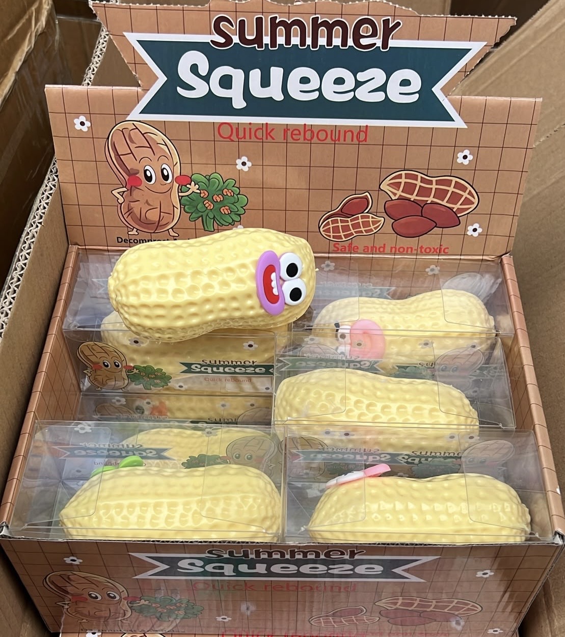 GNIOTKI ANTYSTRESOWE ORZECHY Z LEGO 8CM.